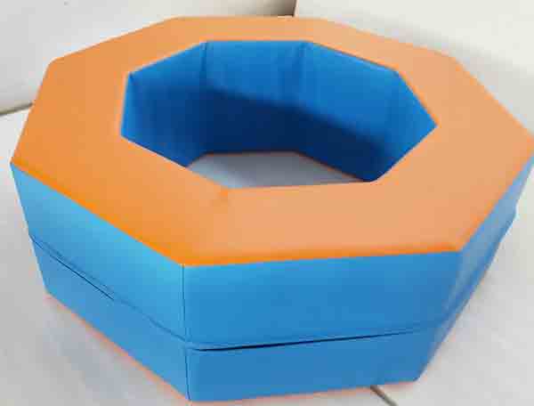 ܛ�w���Ŀ��İ˽ǉ|